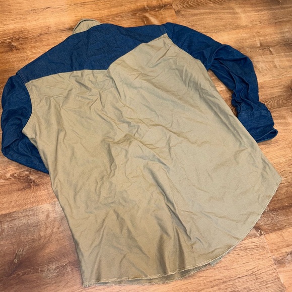Wrangler snap large shirt - Picture 9 of 10